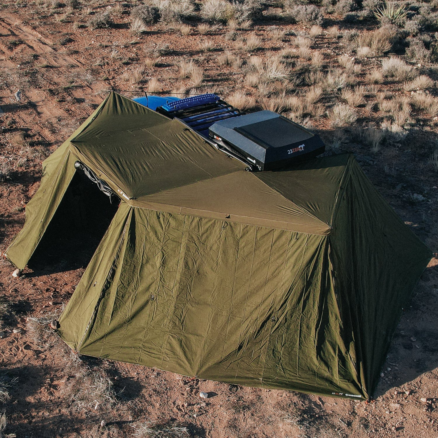 23Zero Peregrine PRO 5 270 Degree Awning + 1.0 Solid Wall – Left Side